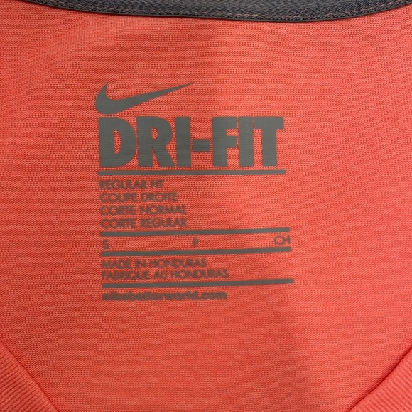 Nike DriFit Tee - Picture 2 of 2